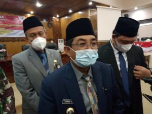 ASN dan Pegawai Tanjab Barat ‘Nongkrong’ di Warkop Saat Jam Kerja, Bupati Bakal