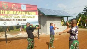 Jaga Stamina, Satgas TMMD Awali Pekerjaan dengan Senam dan Ingat 5M