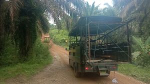 Meski Jalan Licin, Tak Surutkan Semangat Satgas TMMD Membangun Negeri