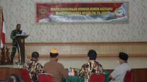 Danrem 042/Gapu Gelar Komsos bersama Keluarga Besar TNI Jambi 
