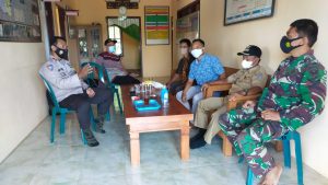 Babinsa Ajak Warga Desa Bukit Beringin Sukseskan TMMD ke 111 Kodim Sarko