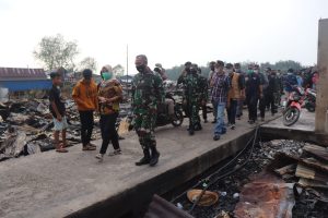 Danrem 042/Gapu Tinjau Lokasi Kebakaran di Desa Mendahara Tengah