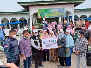 Bupati Romi Sambut Kedatangan Bupati Tanjabbar Beri Bantuan Korban Kebakaran