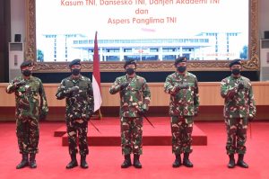 Panglima TNI Pimpin Sertijab Kasum dan Aspers serta Penyerahan Jabatan Dansesko dan Danjen Akademi