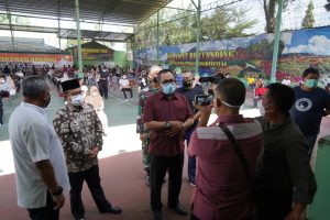 Sekda Provinsi Jambi Pantau Pelaksanaan Vaksinasi Covid-19 di Balai Prajurit