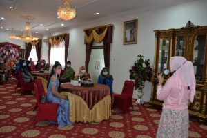 Hj Hesnidar Dorong Generasi Muda Berkontribusi Membangun Provinsi Jambi