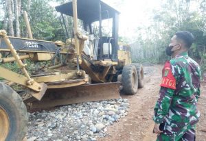 Pengerasan Jalan Penghubung Antar Desa Tahap Penimbunan Sirtu