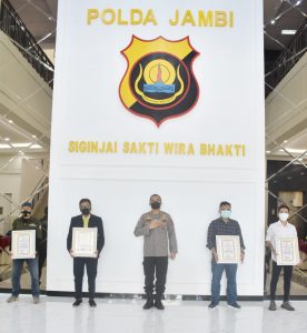 Polda Jambi Gelar Acara Silaturahmi dan Berikan Piagam Penghargaan Mitra Kamtibmas