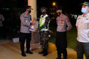 Bantuan Sembako Polres Bungo untuk Masyarakat terdampak PPKM