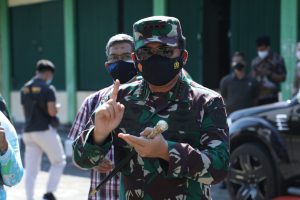 Panglima TNI Himbau Warga Bergejala Covid-19 Segera Dirawat Di Tempat Isoter