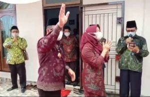 Warga Jambi Saat ini Jangan Bersalaman dengan Gubernur dan Wakil, Ingat Prokes Covid-19