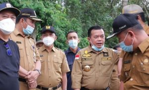 Dinas PUPR Provinsi Jambi Dampingi Gubernur Saat Meninjau Pembangunan PLTA