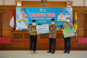 Kunjungi Tebo, Gubernur Jambi Lakukan Koordinasi Aktif Dengan Tim Satgas Covid Tebo