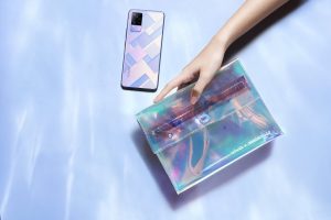Berkolaborasi dengan DANJYO HIYOJI, Vivo V21 Bawa Semangat Kebersamaan Dukung Industri Fashion Lokal