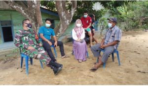 Babinsa Serma Indra Gelar Komsos Protokol Kesehatan