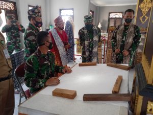 Ketua Tim Lomba Binter Tinjau UMKM Rumah Tenun Binaan Babinsa