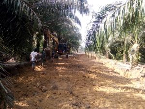 Satgas TMMD Buat Parit Pada Akses Jalan 10,2 KM