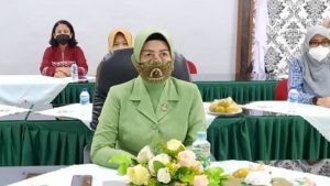 Ketua Persit KCK Koorcab Rem 042 Hadiri Pembukaan Lomba UMKM Wastra dan Craft Secara Virtual