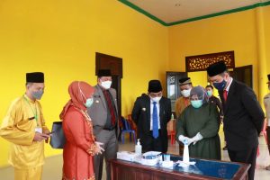 Bupati dan Wakil Tinjau Kedatangan Kafilah MTQ di Kabupaten Tanjab Barat