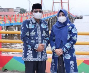 Bupati Dan Ketua TP PKK Tanjab Barat Ajak Semua Kalangan Lestarikan Batik Khas Daerah