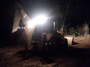 Kejar Target, Hingga Malam Satgas TMMD Kebut Buka Jalan Desa