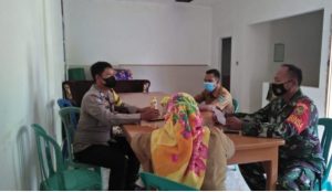 Gandeng Pemdes, TNI-Polri Ajak Warga Patuhi Prokes