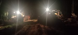 Satgas Terus Gaspol, Bangun Jalan TMMD Hingga Malam