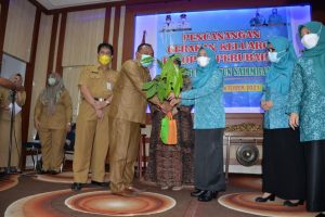 Hj. Hesti Haris Canangkan Gerakan Keluarga Pelopor Perubahan di Kabupaten Muarojambi