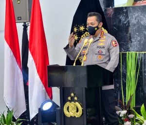 Kapolri Wujudkan Mimpi Teuku Tegar Atlet Peraih Emas PON jadi Polisi