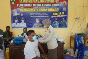 Kodim 0416/Bute Sasar Serbuan Vaksinasi Covid-19 Hingga ke Pelosok Desa