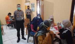 Sat Sabhara Polres Tebo Gelar Vaksinasi Massal Covid-19