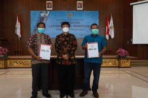 Penyerahan LHP atas Kepatuhan Pengelolaan dan Pertanggungjawaban Belanja Modal Infrastruktur TA 2021