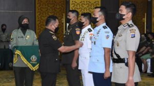 Tutup Dikreg-LXI Seskoad, Kasad : Perwira Harus Berkarakter dan Berani Mengambil Keputusan