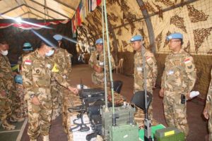 Staf Operasi Mabes TNI Kunjungi Yon Mekanis TNI UNIFIL Di Lebanon
