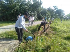 Maulana Gotong Royong Bersama Warga