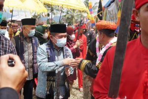 Al Haris Terima Gelar Adat Depati Mudo Terawang Lidah Payung Negeri