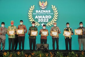 Al Haris Terima Penghargaan Baznas Award 2022