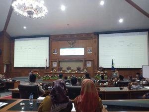 Ketua DPRD Muarojambi Pimpin Rapat Paripurna Pemilihan Ketua BK