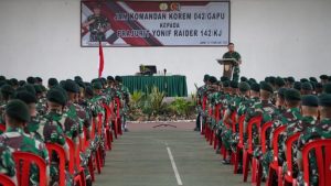 Kunjungi Yonif Raider 142/KJ, Ini Pesan Danrem 042/Gapu