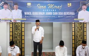 Dinas PUPR Provinsi merayakan Isra’ Mi’raj di Mushola Al-Ikhlas