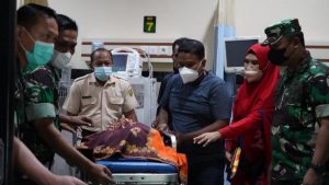 Danrem 042/Gapu Melayat ke Rumah Duka Almarhumah Ibunda Brigjen TNI Ruslan Efendi