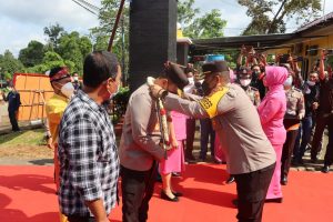 Bupati Tanjab Timur Dampingi Kapolda Jambi Resmikan TK Kemala Bhayangkari Polres Tanjab Timur