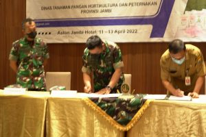 DTPHP Provinsi Jambi dan Kodam II/Sriwijaya Teken MoU Terkait Program Pembangunan Pertanian