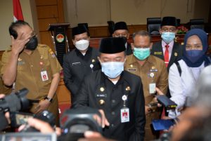 Al Haris Lantik Kepala Sekolah Titian Teras dan SMK Negeri 3 Kota Jambi