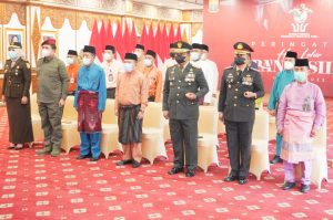 Danrem 042/Gapu Bersama Forkopimda Provinsi Jambi Ikuti Upacara Hari Lahir Pancasila