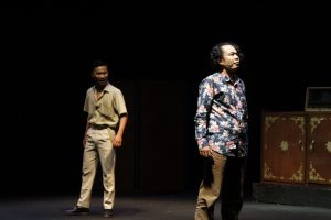 Isi “Lemari” Hendry