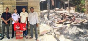 Anggota DPRD Tanjab Barat Satria Tubagus Sambangi dan Berikan Sembako Korban Kebakaran di Tebing Tinggi