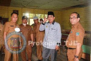 Anwar Sadat Tegaskan Bangun Sekolah Rusak Menjadi Program Prioritas