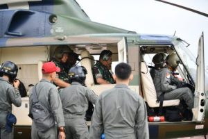 Gunakan Helikopter Bell 412, Kasad Pantau Potensi Rahwan Karhutla di Jambi