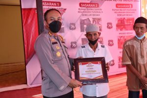 Program Bedah Rumah Diresmikan, Kapolres: Komitmen Polri Dalam Membantu Pemulihan Ekonomi Nasional